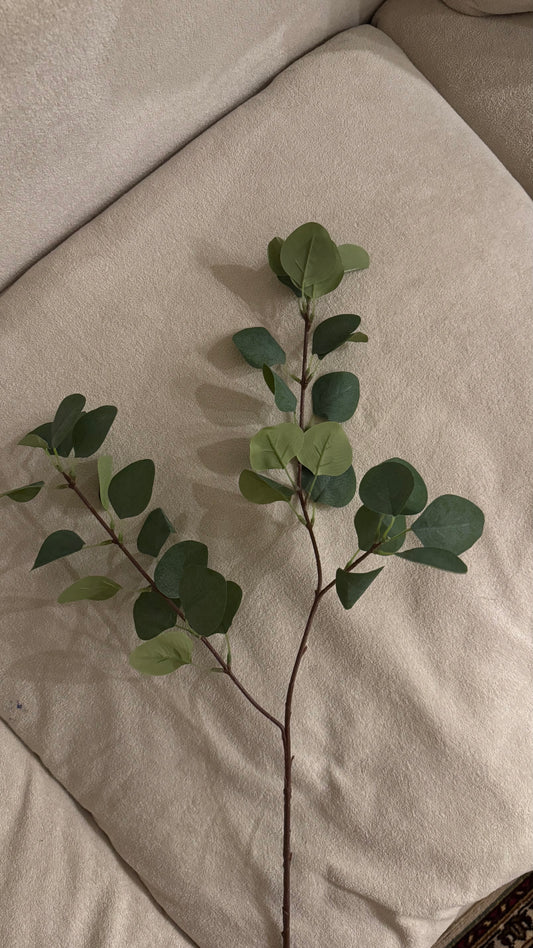 Large faux eucalyptus stem( Preorder)