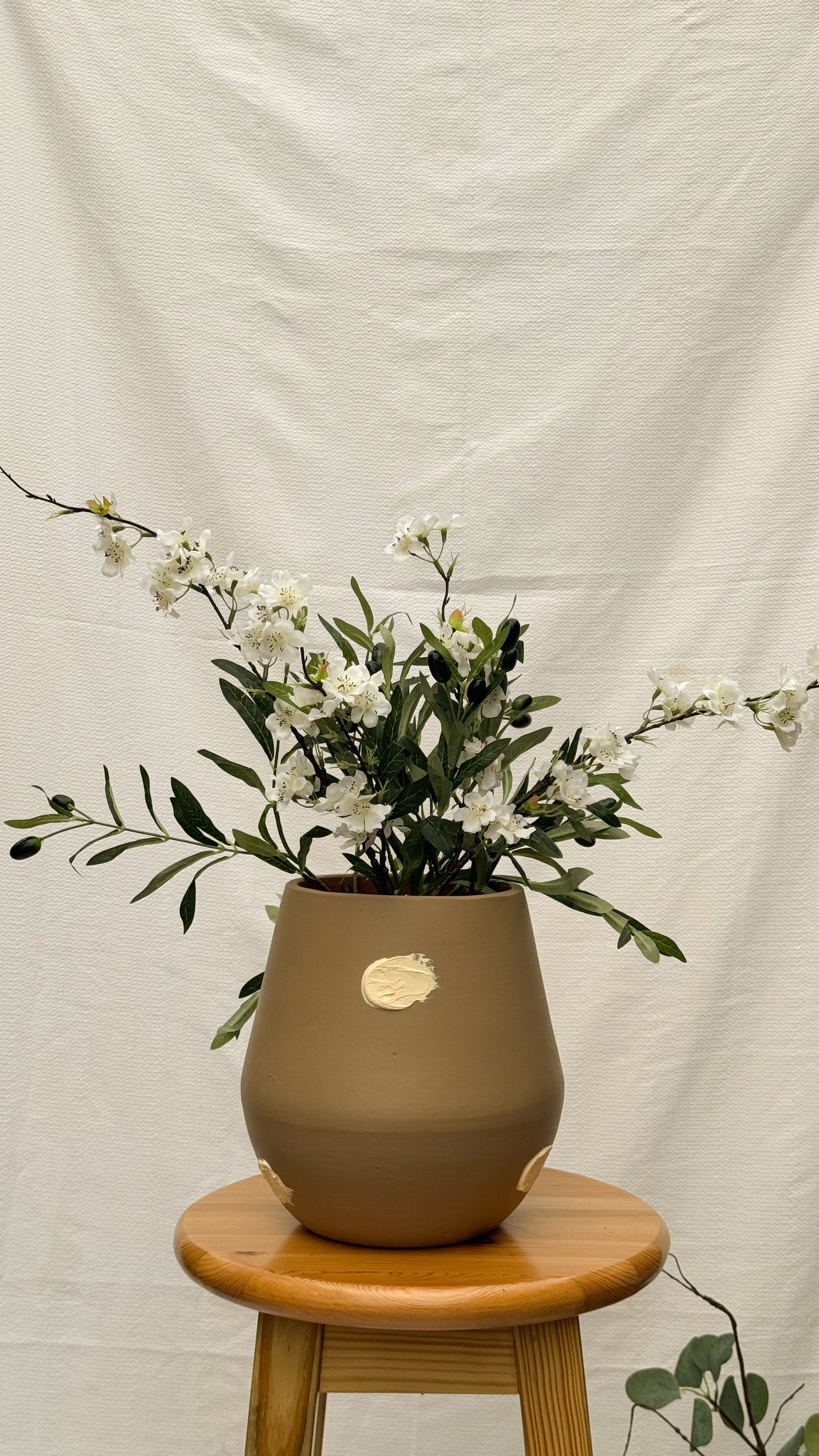 Oak Textured Vase