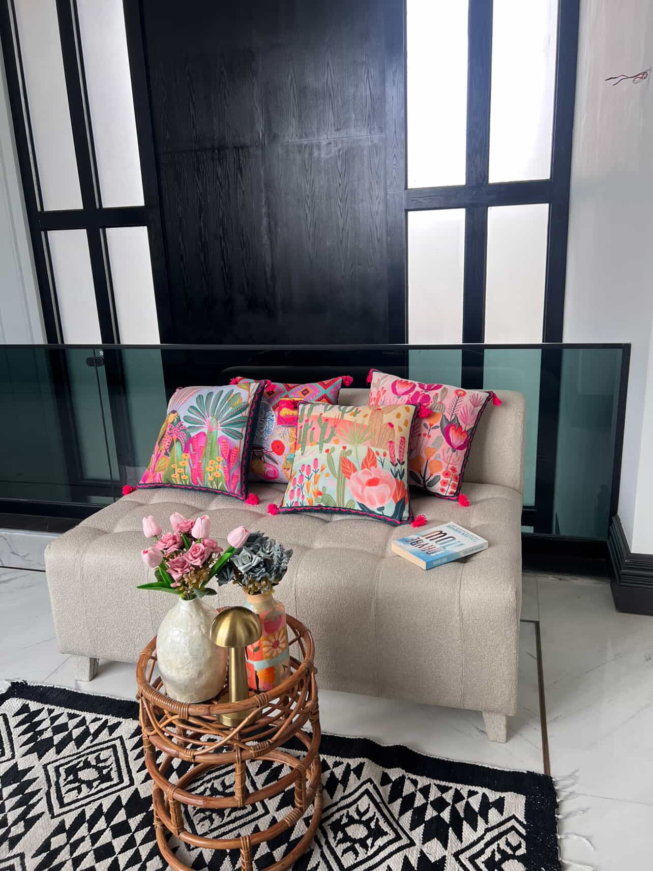 RATTAN SIDETABLE